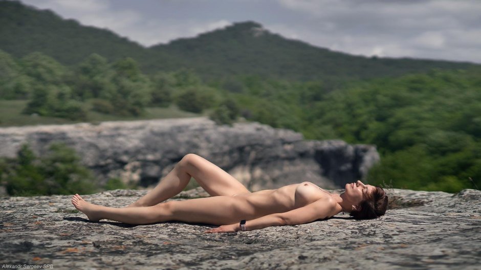 Нагишом к фотографу