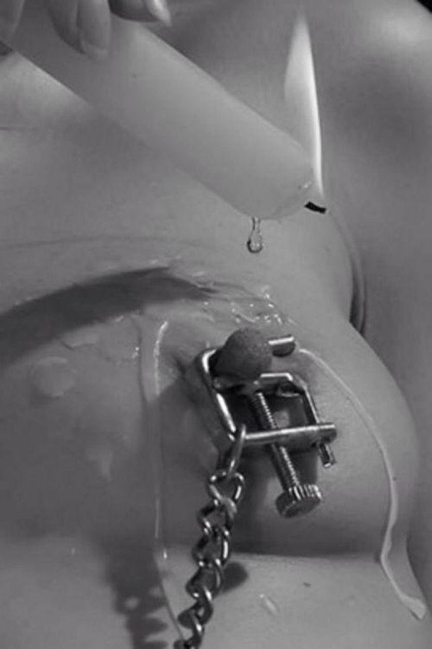 Зажим на соски