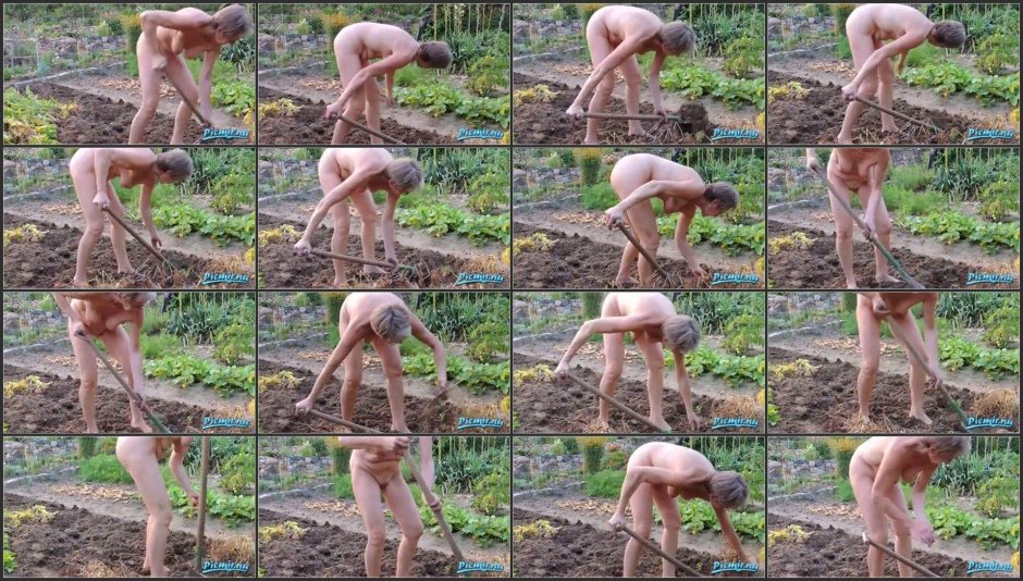 Голышом на даче