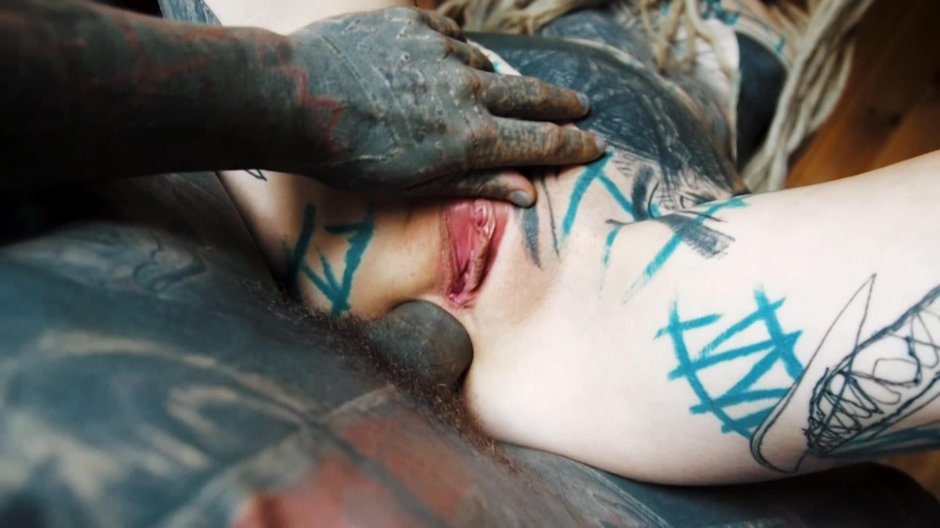 Порно с татуировками