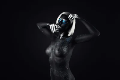 Голые темные девушки