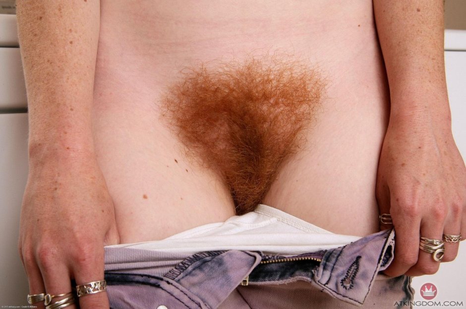 Маленькие волосы на лобке