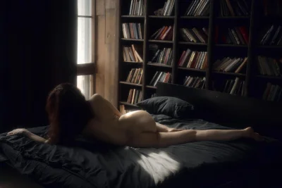 Эротическая фотосессия в студии