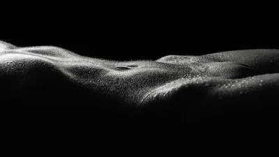 Черно белая эротика