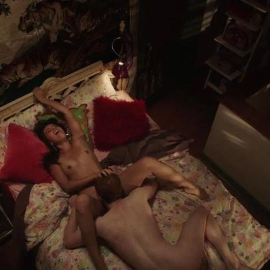 Сериал бесстыдники эро сцены