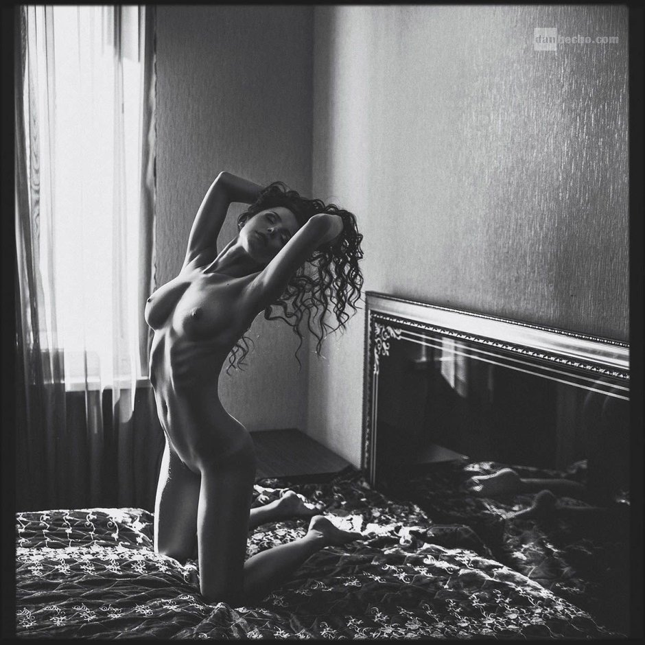 Домашняя фотосессия в стиле ню