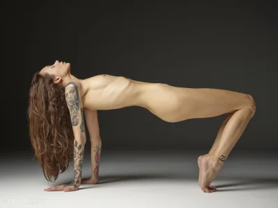 Голая модели