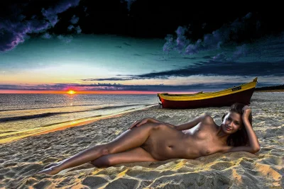 Лодка на берегу