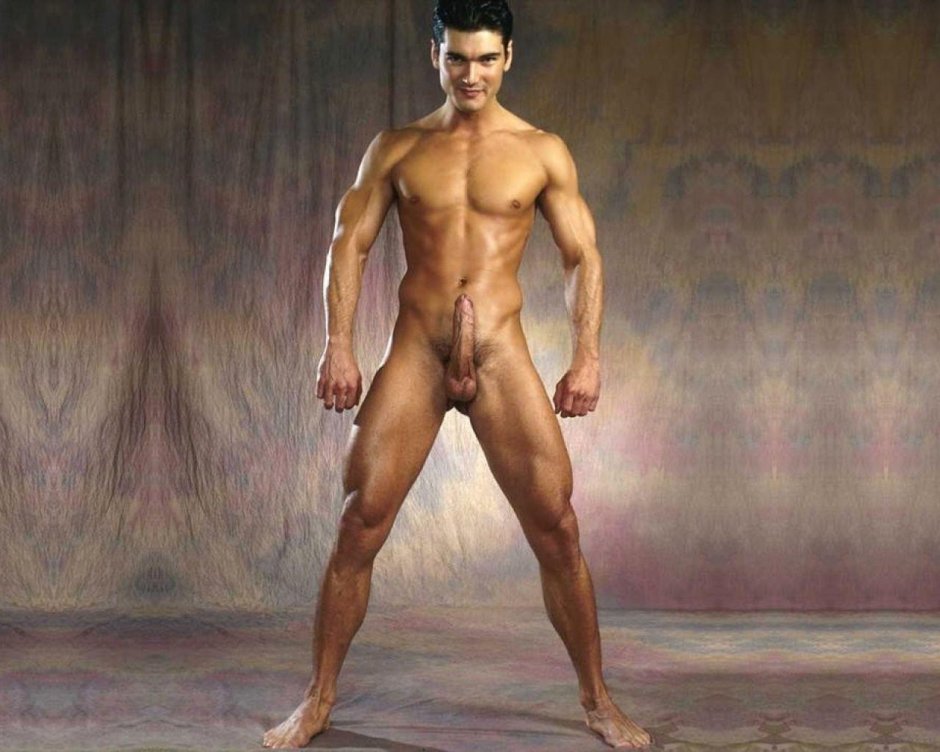 Голые мучими