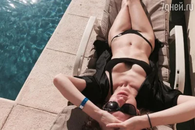 Лянка грыу в купальнике