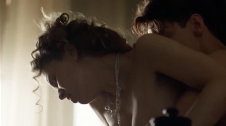 Анна арланова эротические сцены