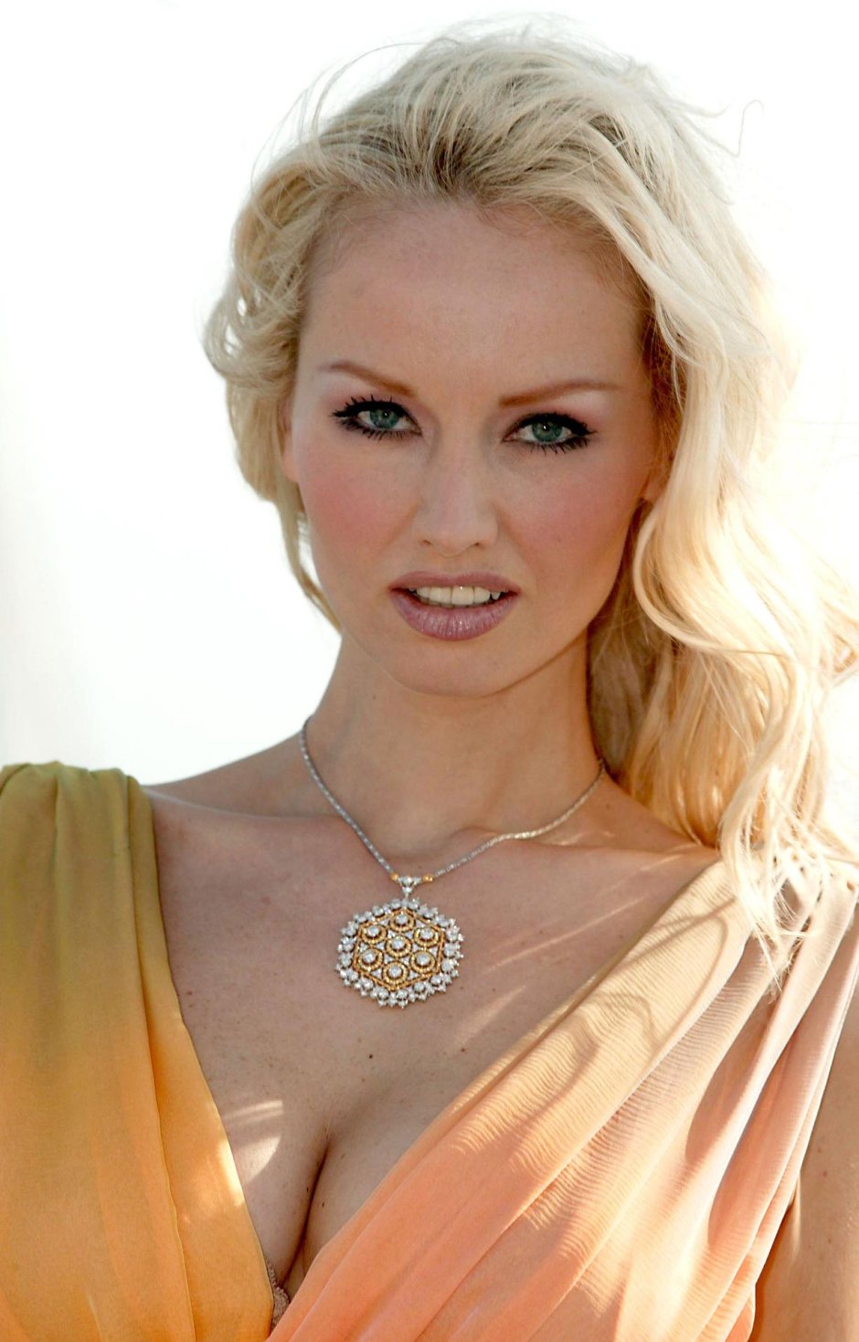 Адриана скленарикова 2024