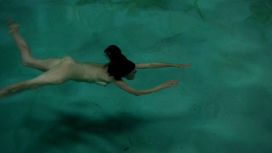 Мэри-луиз паркер грудь