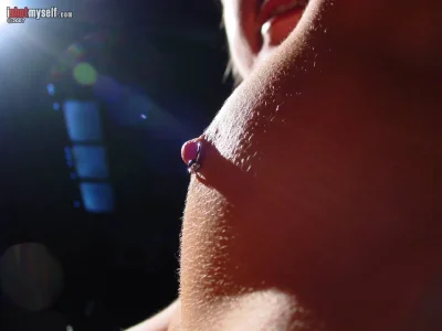 Пирсинг груди