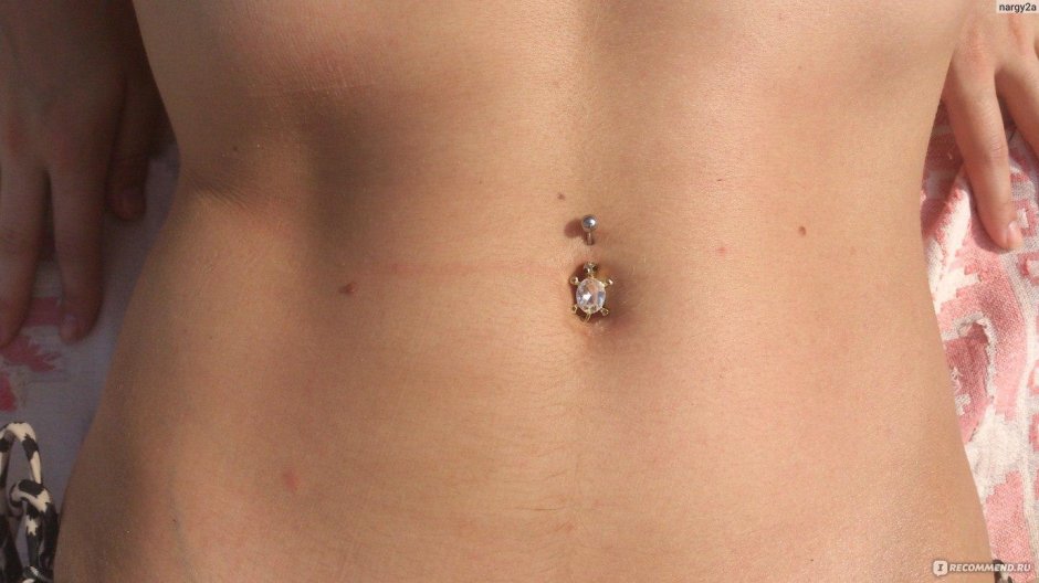 Пирсинг в пупке