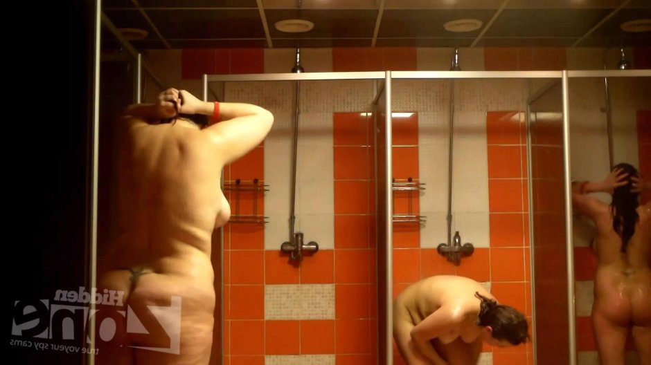 Подсмотренное в общественной душевой