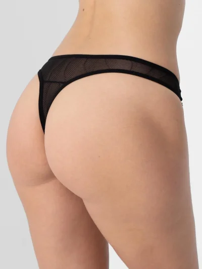 Женские трусы стринги