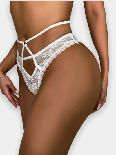 Женские трусы стринги кружевные