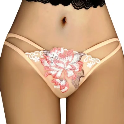 Стринги с вышивкой