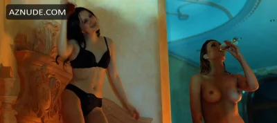 Обнаженная актриса