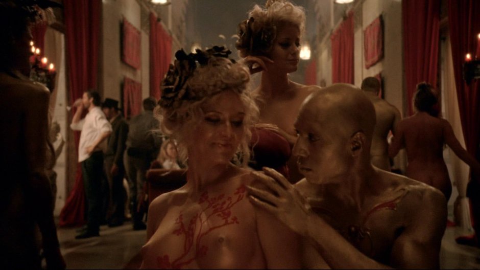 Вива бьянка спартак кровь и песок sex scene