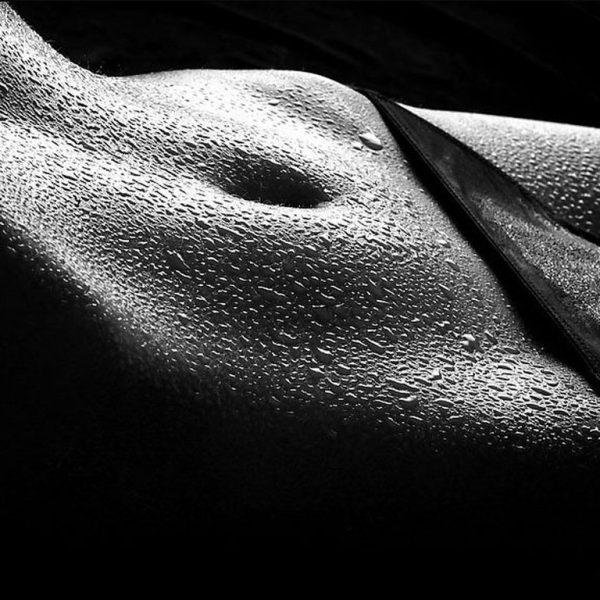 Женские тела