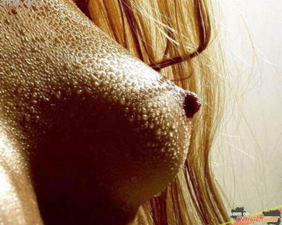 Сиськи в мурашках