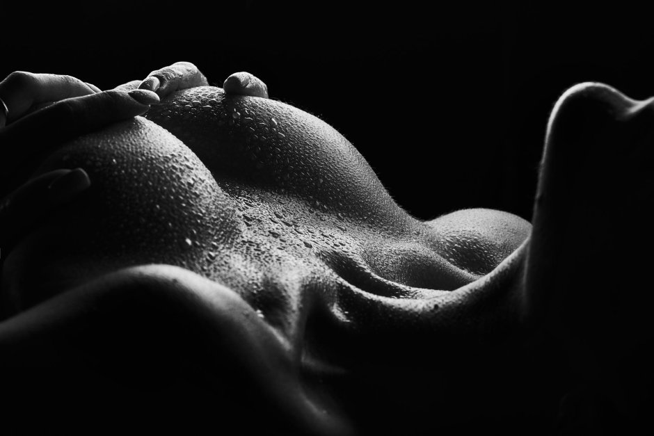 Ню фотосессия крупным планом