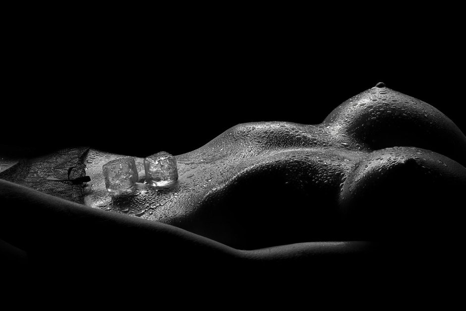 Обнаженное тело