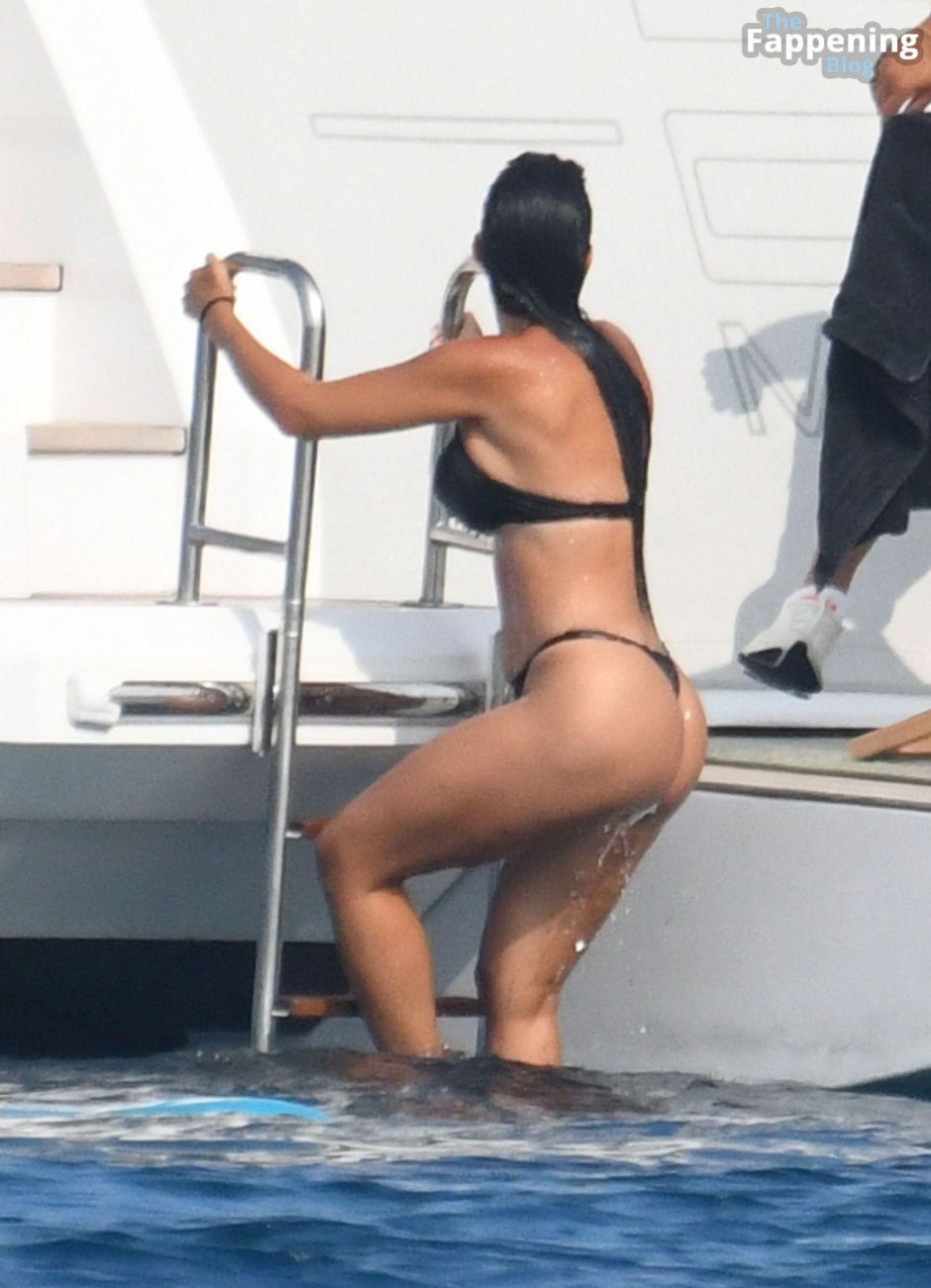 Джорджина родригес попа