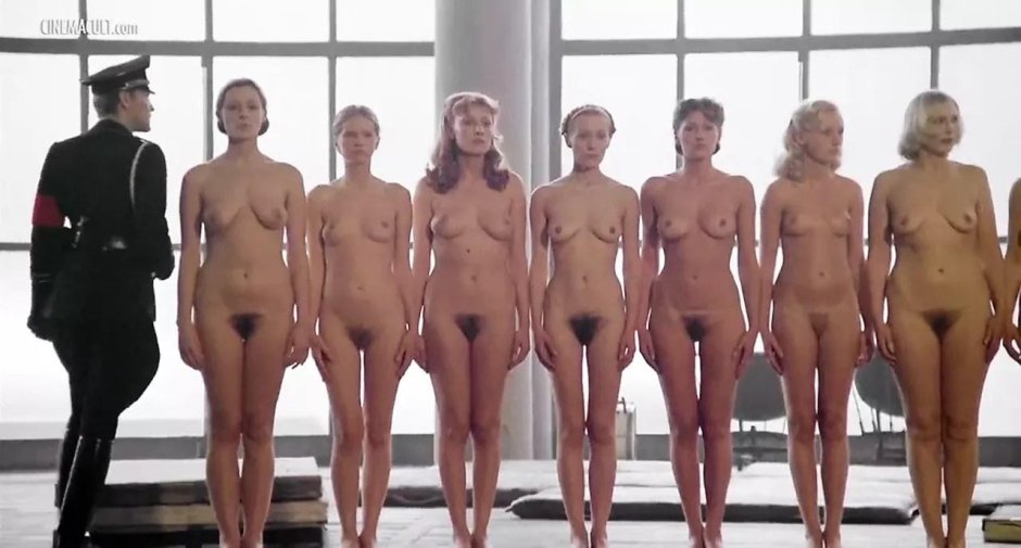 Кастинг голых женщин