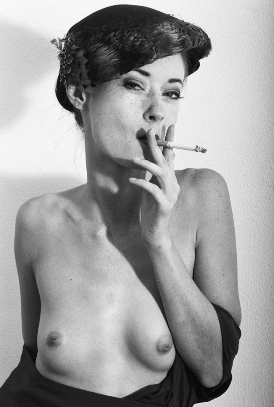 Женское курение