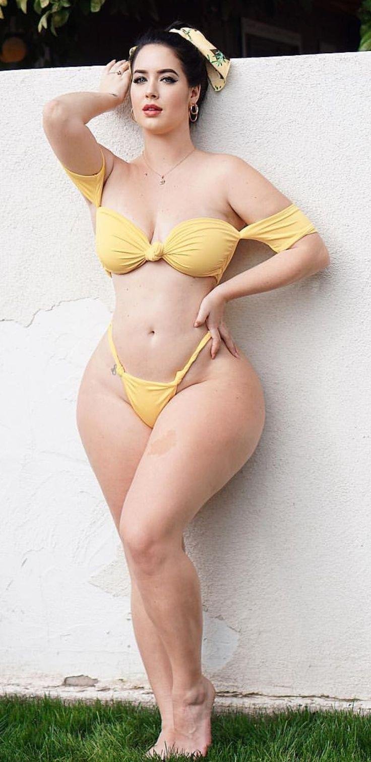 Холли лиа бикини