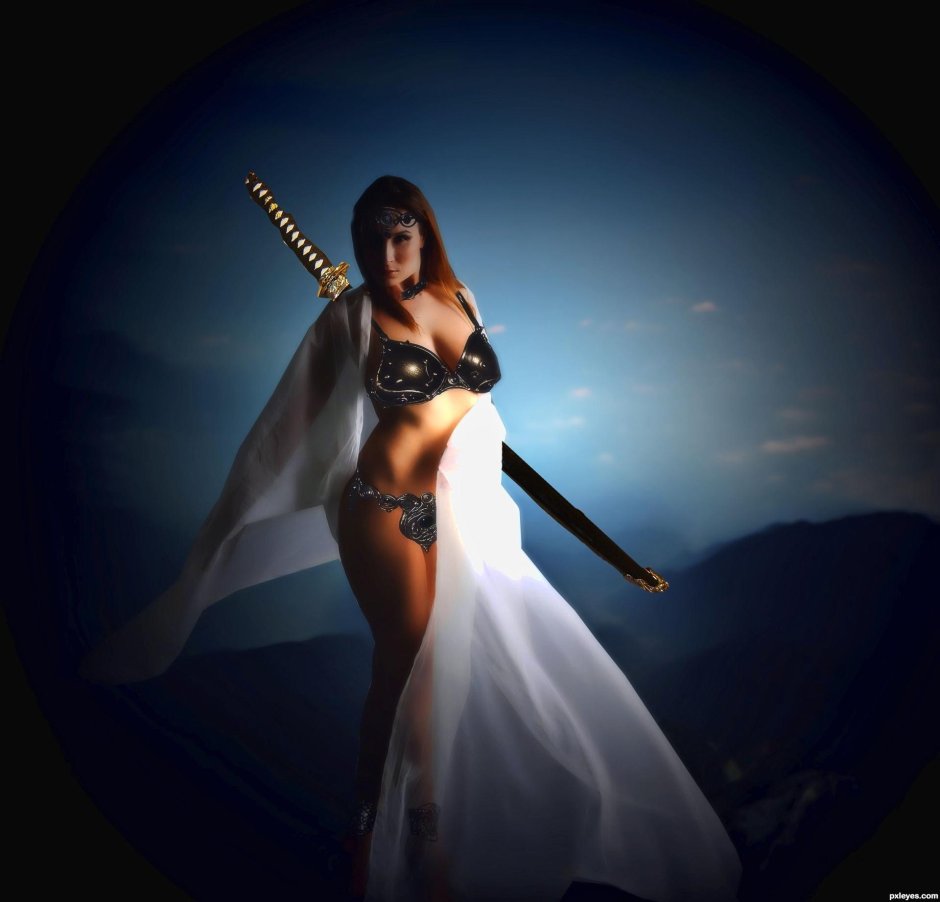 Девушка воин