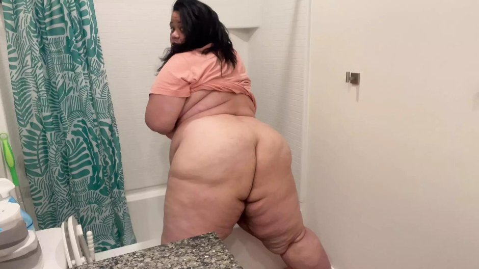 Латинки bbw с мега сраками