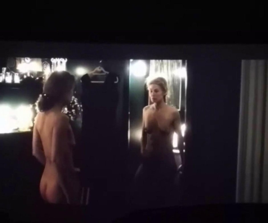 Ро́замунд мэ́ри э́ллен пайк+