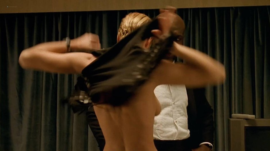 Rebecca romijn горячие