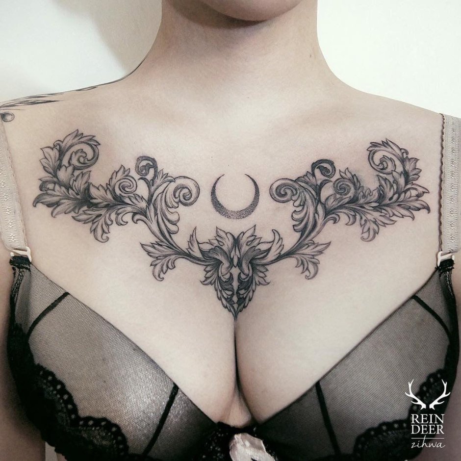 Тату над грудью женские