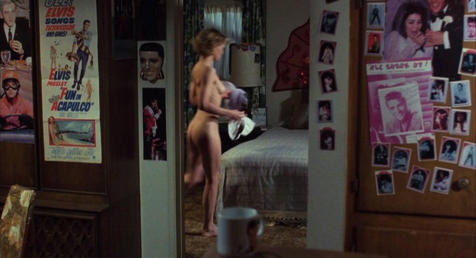 Betsy russell private school 1983 голые