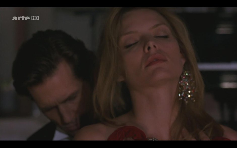 Мишель пфайффер в фильмах постельные сцены