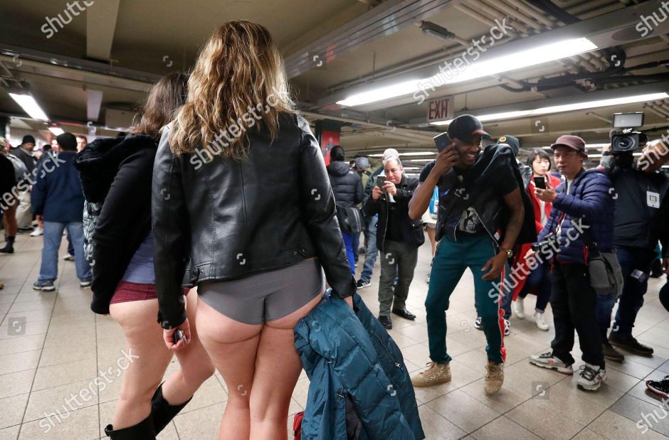 Нью йорк метро без штанов