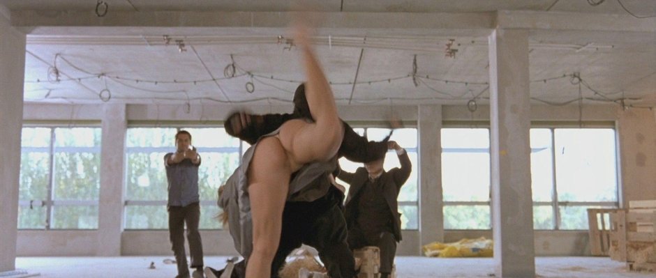 Эмма сьоберг голая такси 2