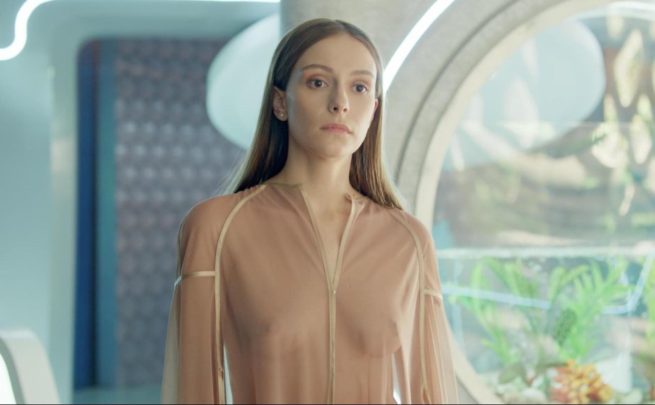 Голые актрисы из сериала два холма