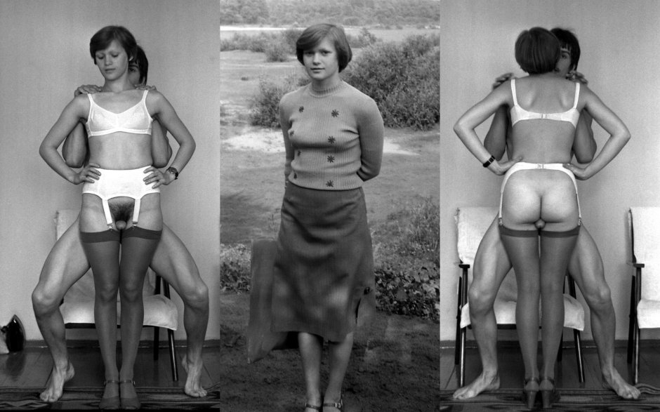 В чулках ретро