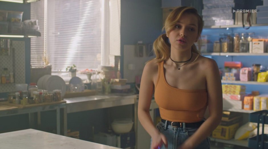 Жизнь по вызову сериал 2022 василина юсковец