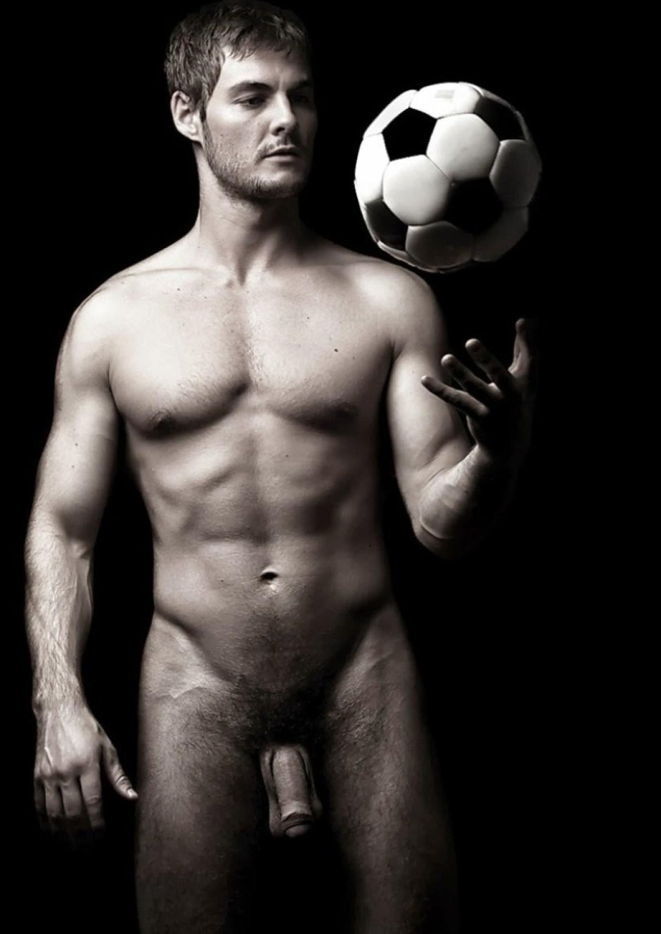 Голые известные футболисты