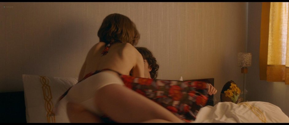 Мэри элизабет уинстэд голая