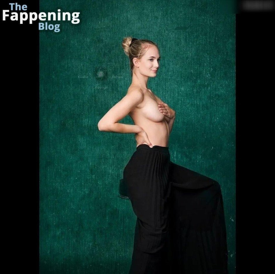 Обнаженные знаменитости