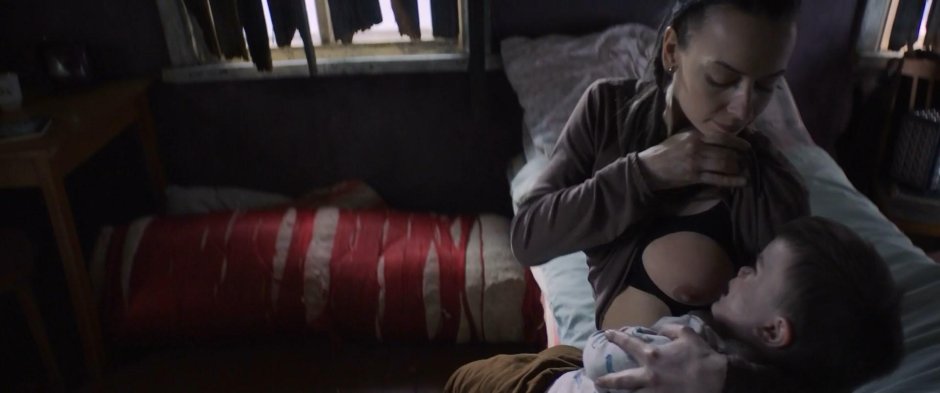 Кормить грудью