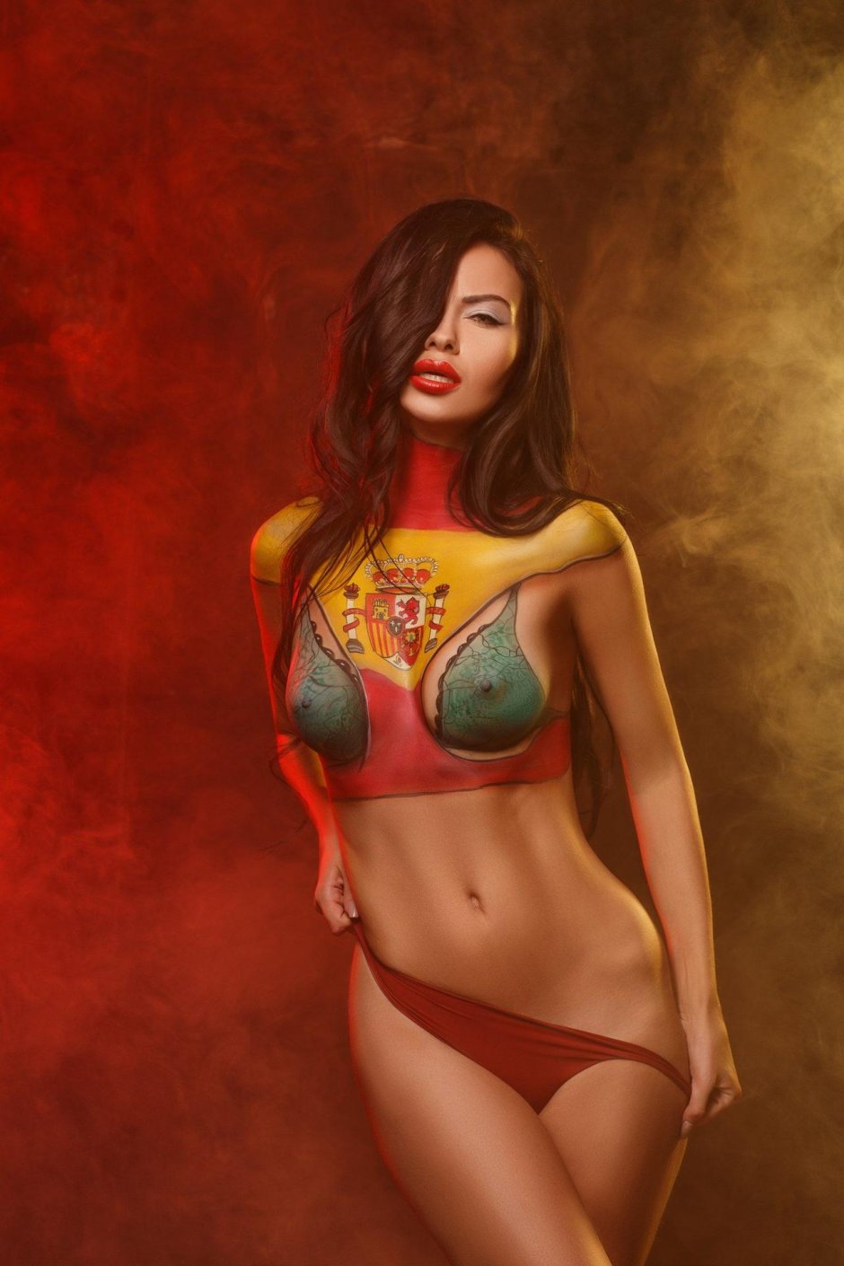 Раскрашенные девушки